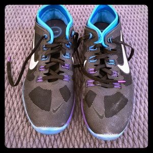 women’s nike shoes